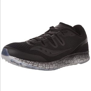 Saucony Freedom iso Everrun size 8.5 RUN SMALL 7.5
